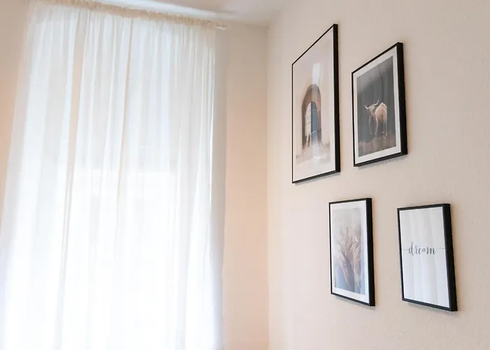 Exklusive Mit Kingsize-bett I 75qm I Am I Waschmaschine I Streaming I Gratis Kaffee & Teeangebot *