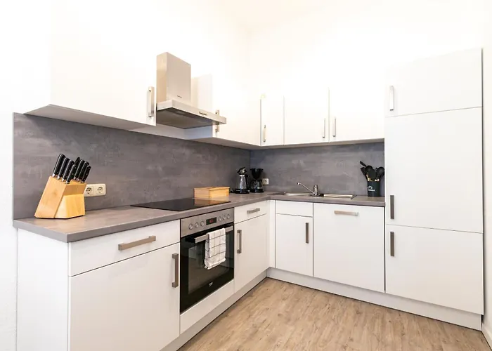 Exklusive Mit Kingsize-bett I 75qm I Am I Waschmaschine I Streaming I Gratis Kaffee & Teeangebot شقة شيمنيتز